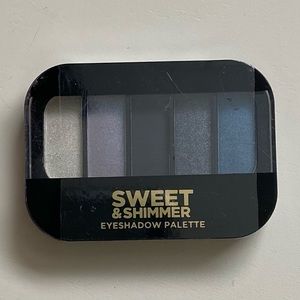 Sweet and Shimmer Blues Eyeshadow Palette